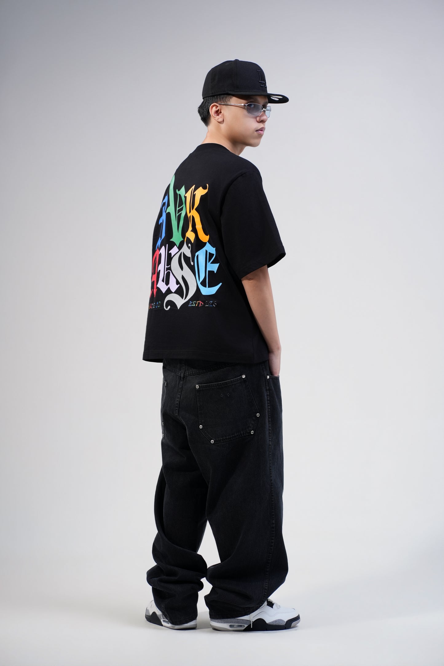 BVK SPECTRUM TEE - BOXY CROPPED FIT - OBSIDIAN BLACK