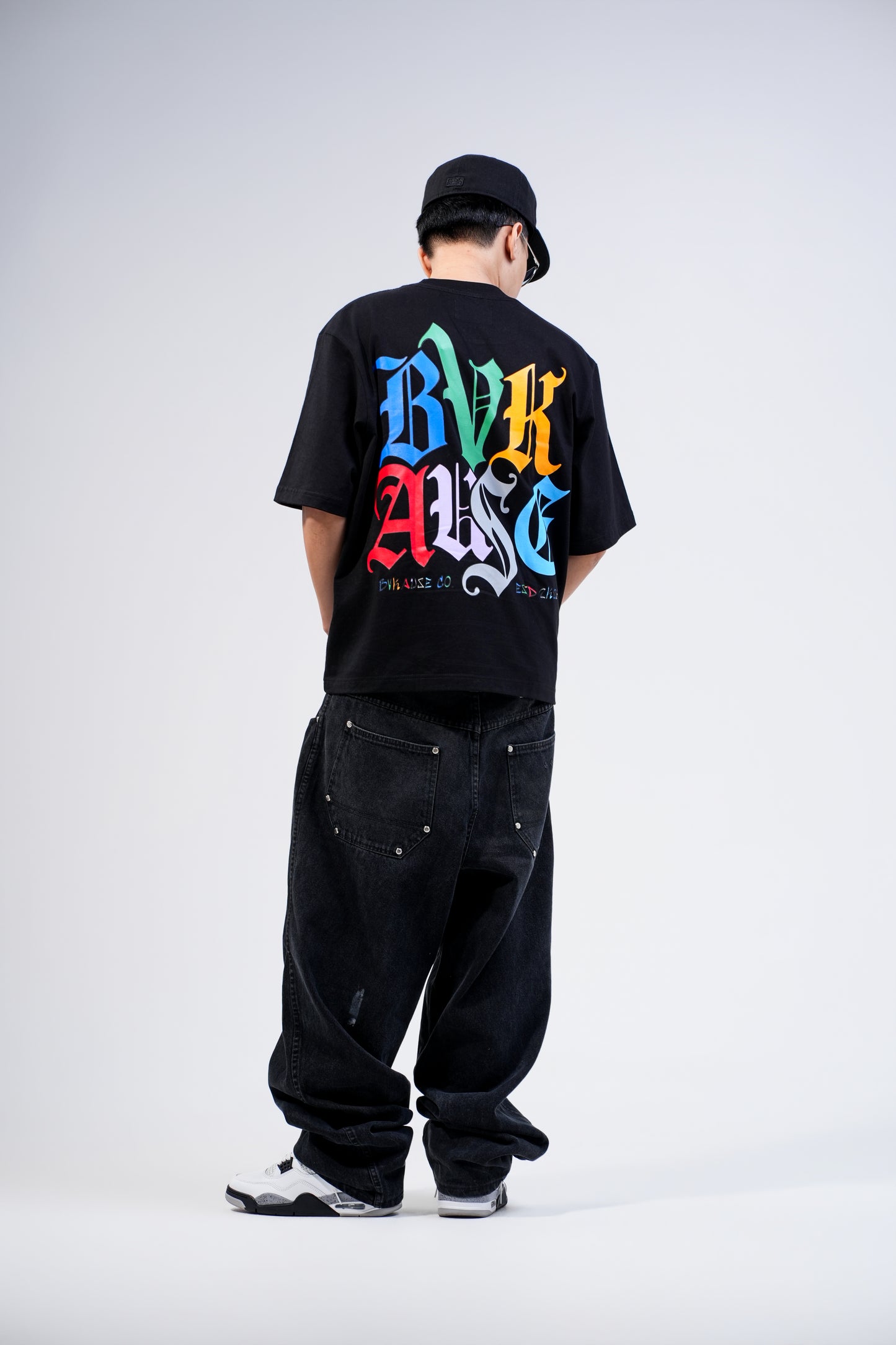 BVK SPECTRUM TEE - BOXY CROPPED FIT - OBSIDIAN BLACK