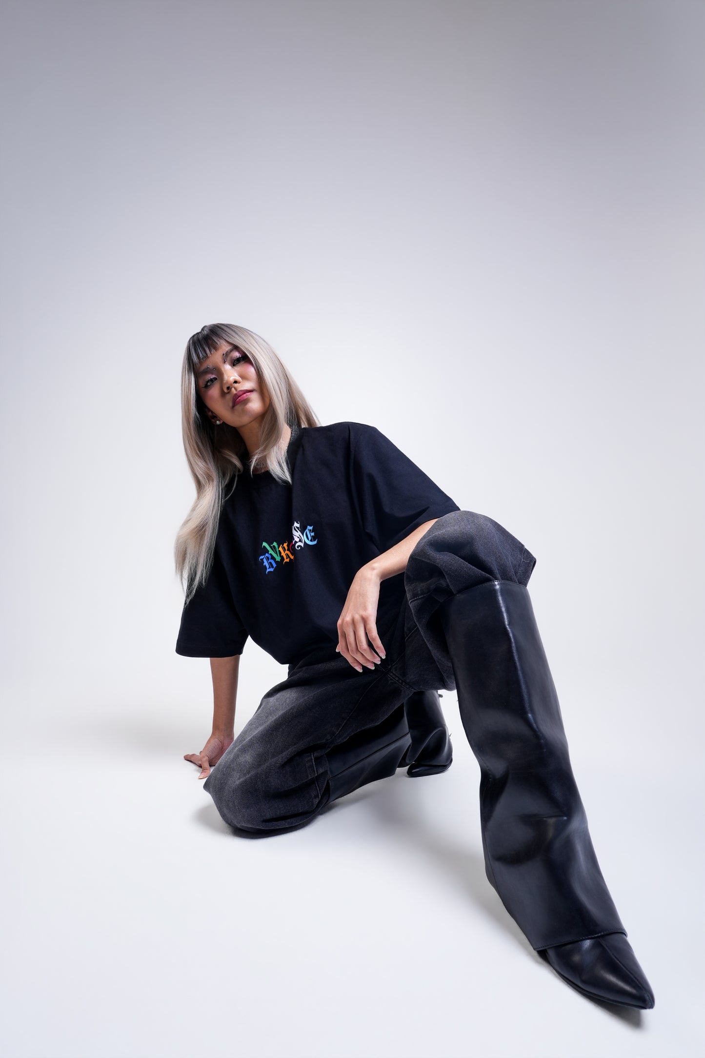 BVK SPECTRUM TEE - BOXY CROPPED FIT - OBSIDIAN BLACK