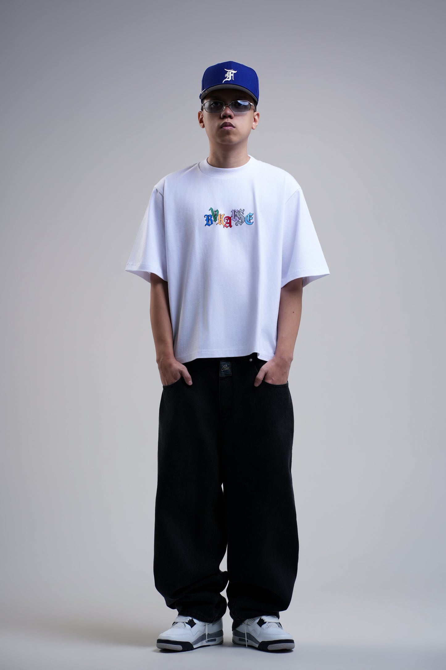BVK SPECTRUM TEE - BOXY CROPPED FIT - CLOUD WHITE
