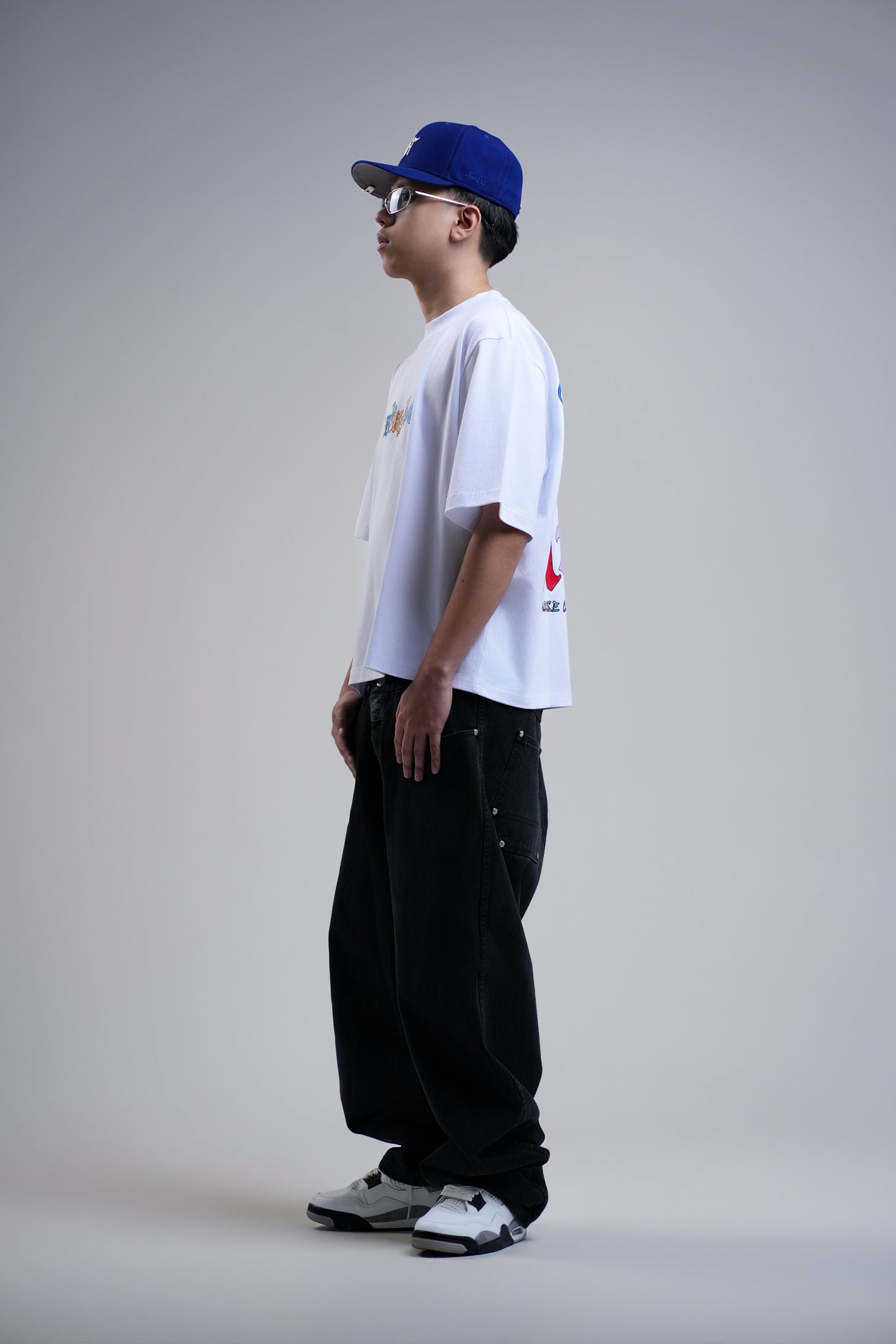 BVK SPECTRUM TEE - BOXY CROPPED FIT - CLOUD WHITE